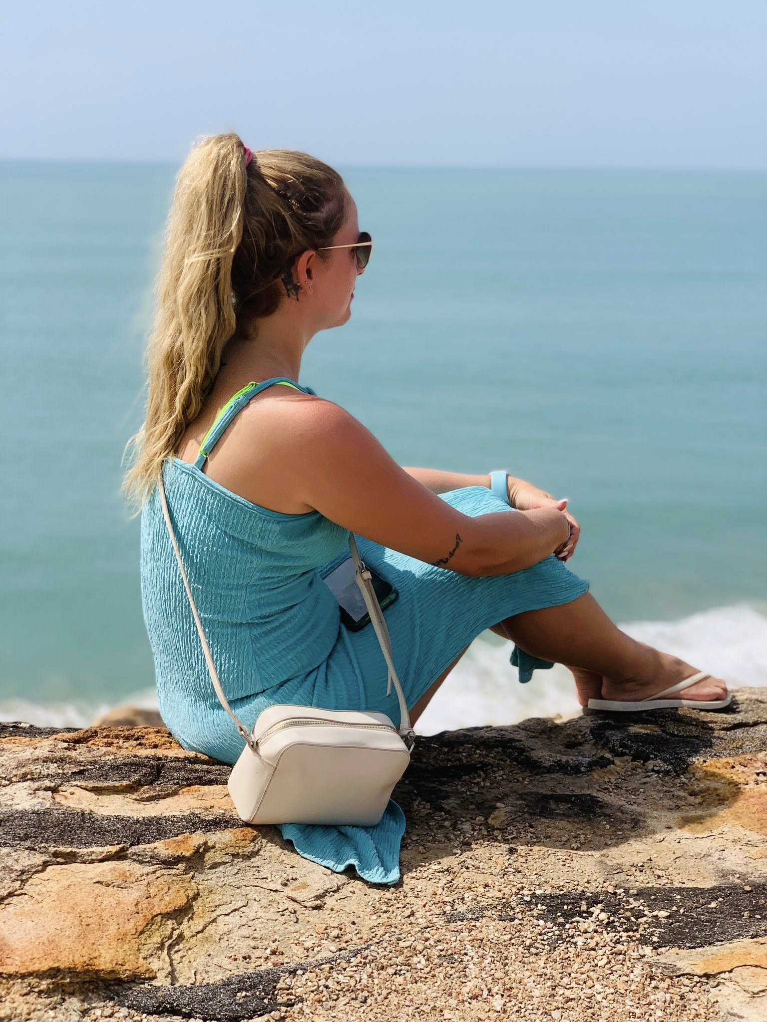 Sri Lanka beach and island highlights tour with culture, wildlife, and coast